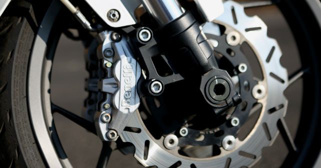 Benelli 302R Brakes