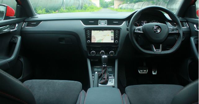 2017 Skoda Octavia RS Interior Dashboard