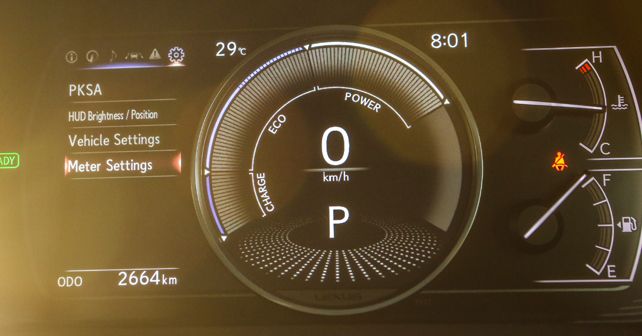 2019 Lexus ES 300h Instrument Cluster