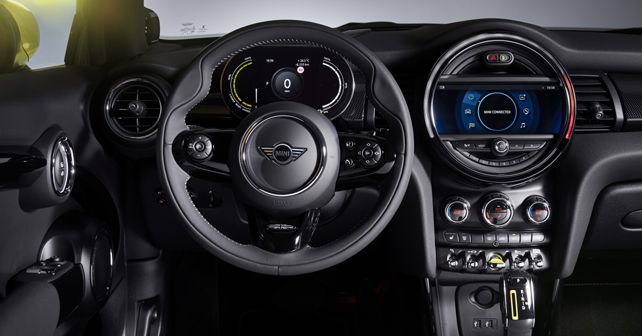 MINI Cooper SE Interior