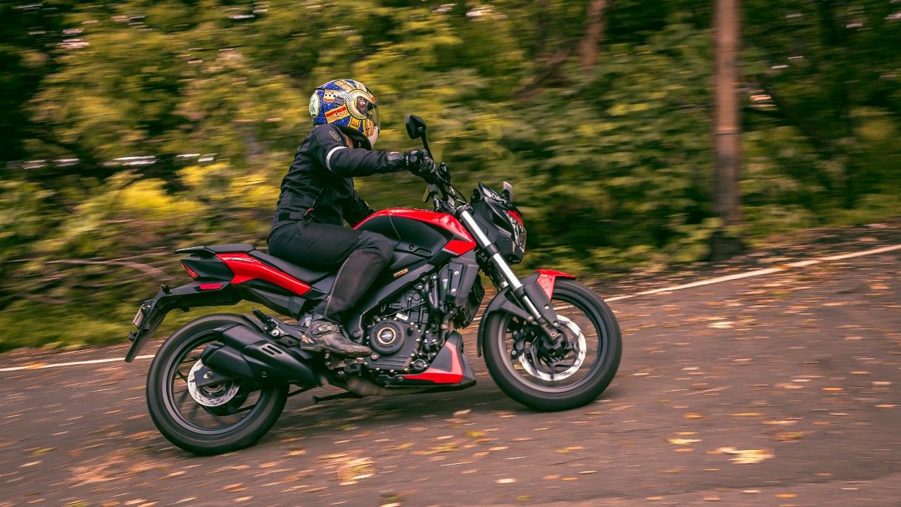 Bajaj Dominar 250 Review In Action