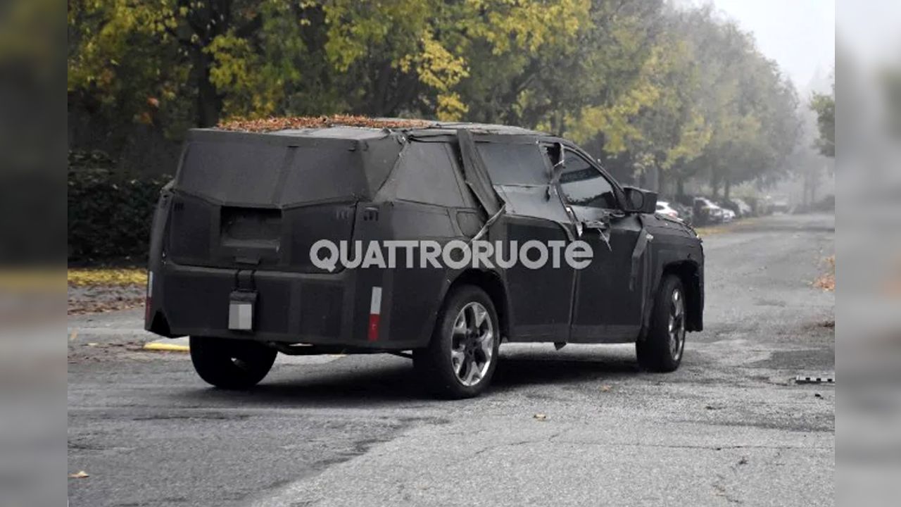 Jeep Seven Seater SUV Test Prototype QRT Rear Quarter