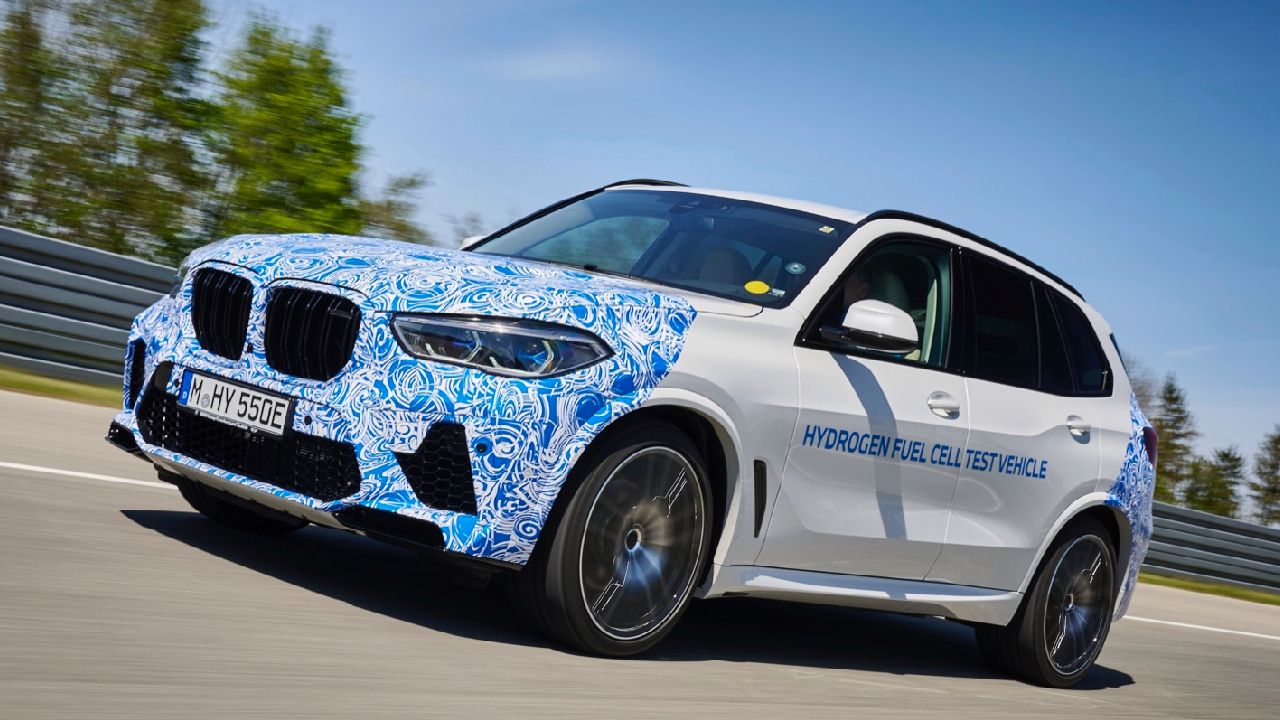 BMW X5 Hydrogen Fuel Cell Front Three Quarter Motion