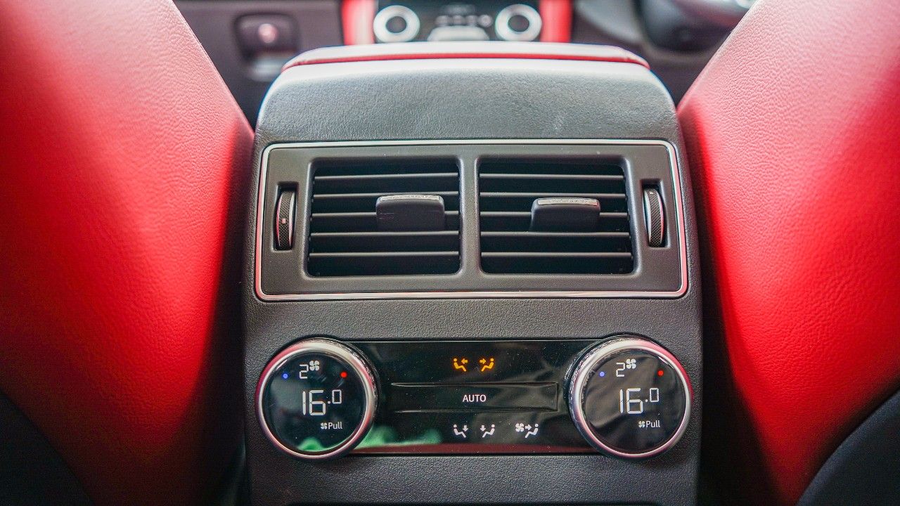 2021 Jaguar F Pace Facelift Interior Detail Four Zone Climate Control