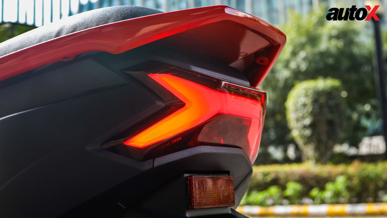 Hero Xoom 110 Taillight1