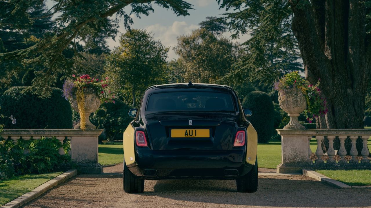 Rolls Royce Phantom Goldfinger Rear