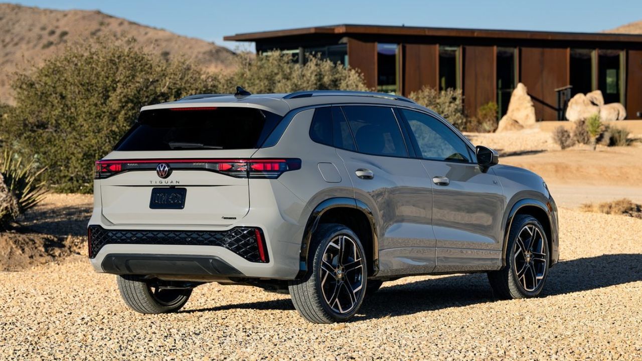 Volkswagen Tiguan Rear 2025 