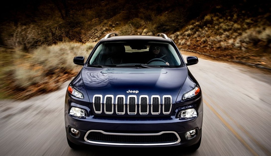 Jeep reveals India-bound Cherokee