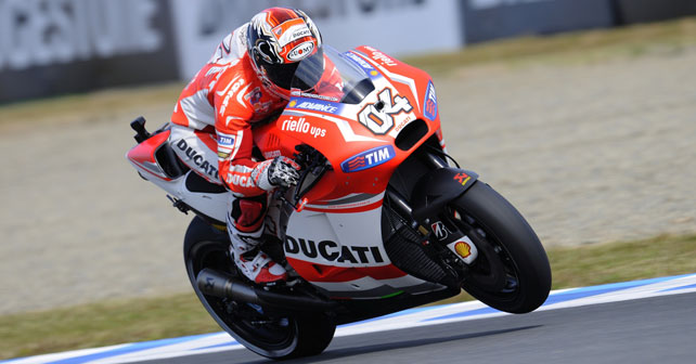 MotoGP Motegi: Dovizioso takes surprise pole for Ducati