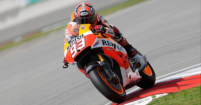 MotoGP Malaysia: Marquez grabs record-equaling 13th pole of 2014