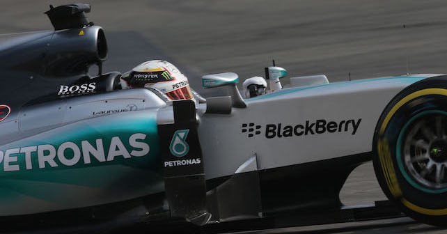 F1 Chinese Grand Prix: Hamilton secures third pole in a row