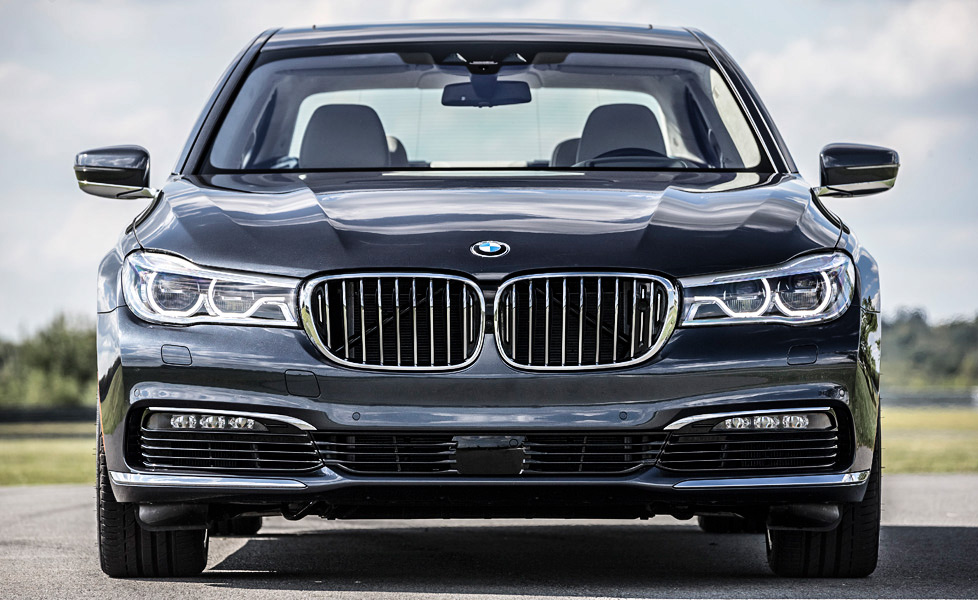 BMW 7 Series Price, Mileage, Specifications, News, Images - autoX