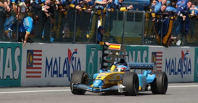 Renault set to take over Lotus F1 team