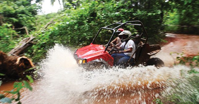 Rainforest Challenge: Polaris RZR 800 Drive