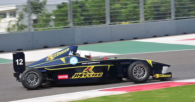 JK Tyre Racing Greater Noida: Day 1 report