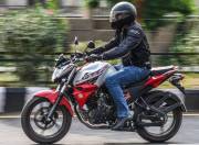 Yamaha FZ S Version 2.0 Photo Gallery