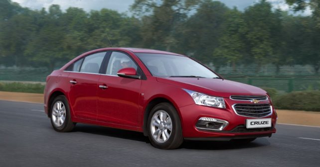 Chevrolet Cruze facelift launched at Rs 14.68 lakhs