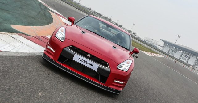 2016 Nissan GT-R : First Drive at BIC