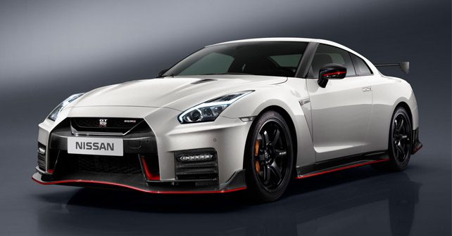 2017 Nissan GT-R Nismo breaks cover