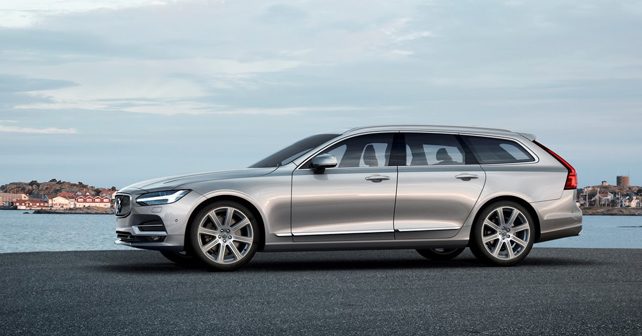 New Volvo V90 enters production