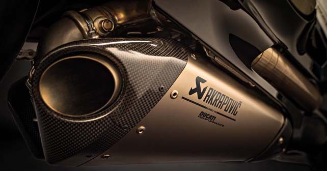 2017 Ducati 1299 Panigale S Anniversario Akrapovic