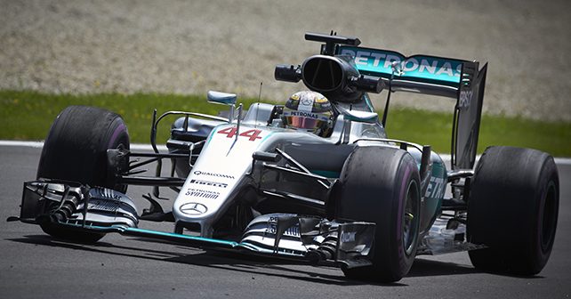 F1 2016: Hamilton wins in Austria as Rosberg throws it away