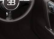 Bugatti Veyron interior photo door controls 040
