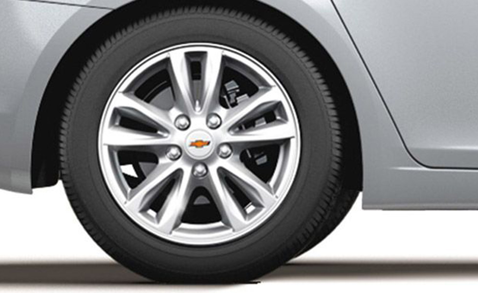 Chevrolet Cruze Exterior photo wheel 042