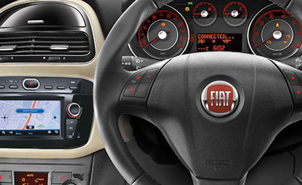 Fiat Punto EVO interior photo steering wheel 054