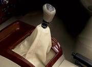 Force Motors Force One interior Photo gear shifter 087