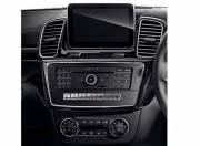 Mercedes Benz GLE Coupe interior photo center console 055