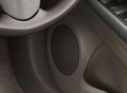 Nissan Sunny interior photo speakers 058