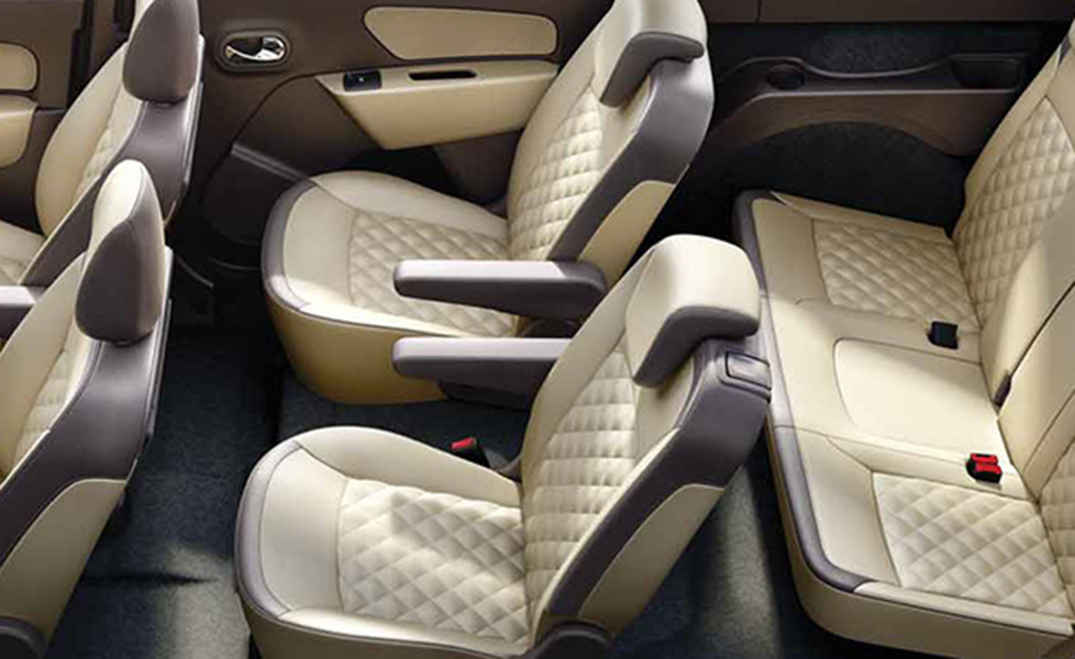 Renault Lodgy Interior Photo seats aerial view 053