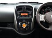 Renault Pulse Interior Photo center console 055