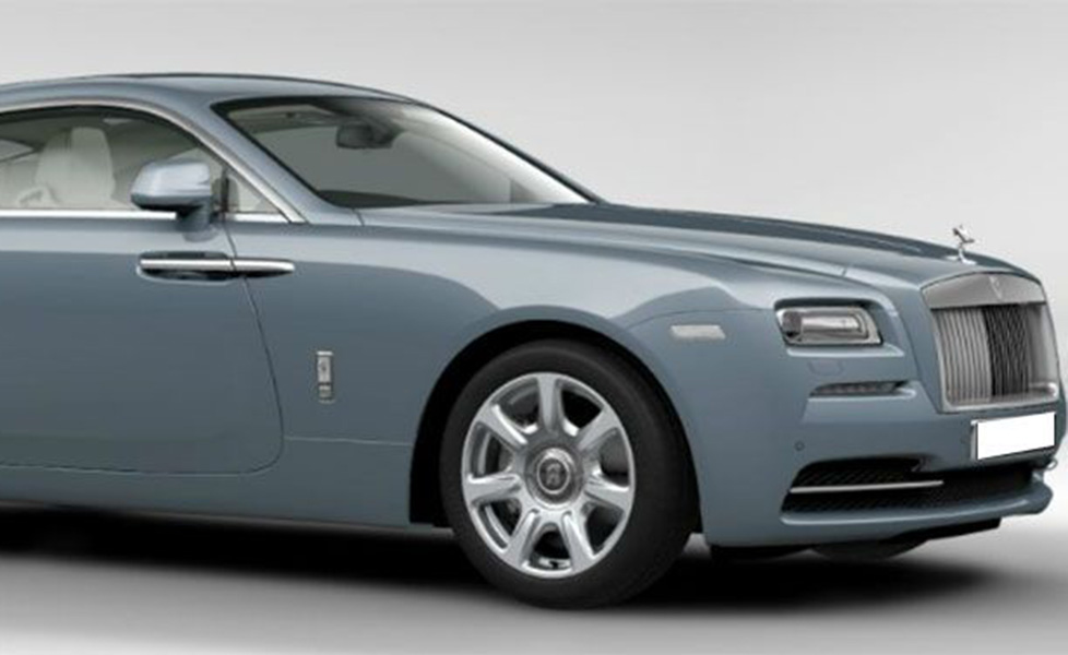 Rolls Royce Wraith exterior photo front right view 120