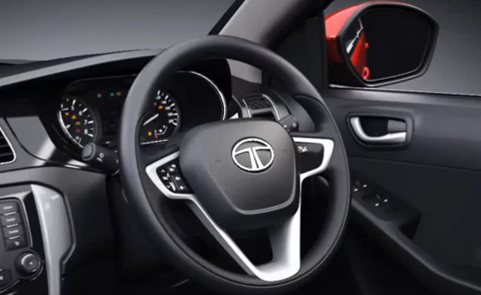Tata Bolt Interior Picture steering wheel 054