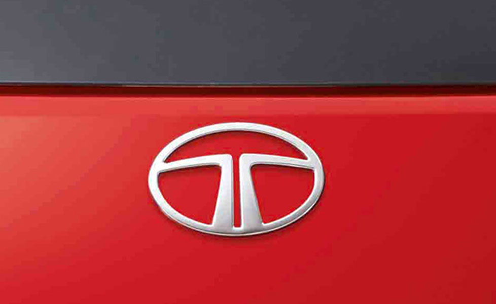 Tata Nano GenX image tail gate logo 099