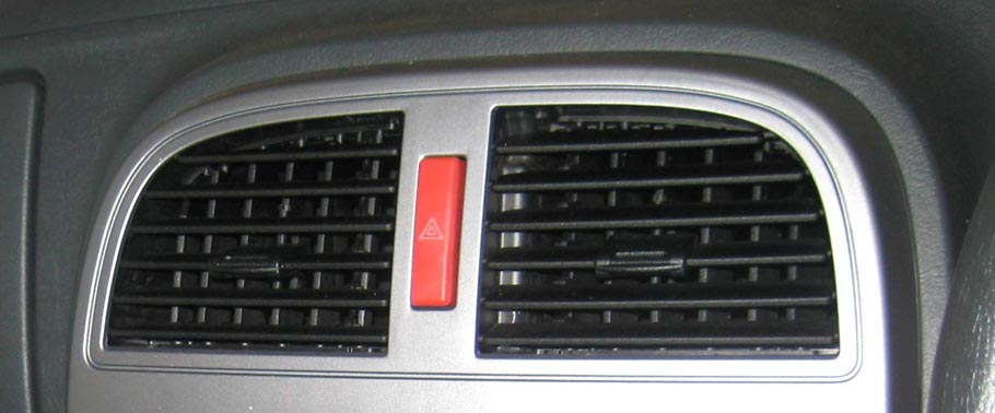 Tata Xenon XT Interior Picture navigation or infotainment mid closeup 112