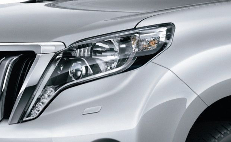 Toyota Land Cruiser Prado Exterior Photo headlight 043