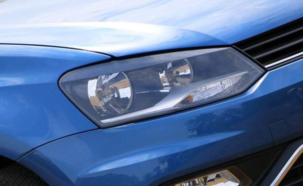 Volkswagen Ameo exterior photo headlight 043