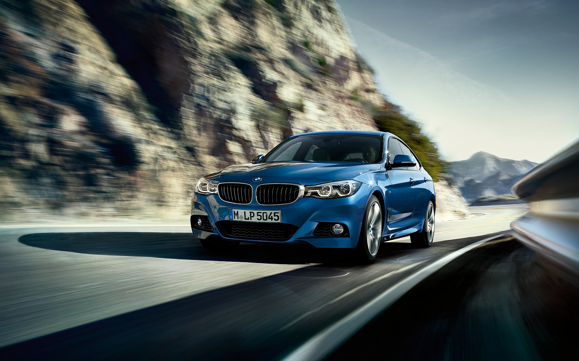 bmw 3 series gran turismo image front left view 2