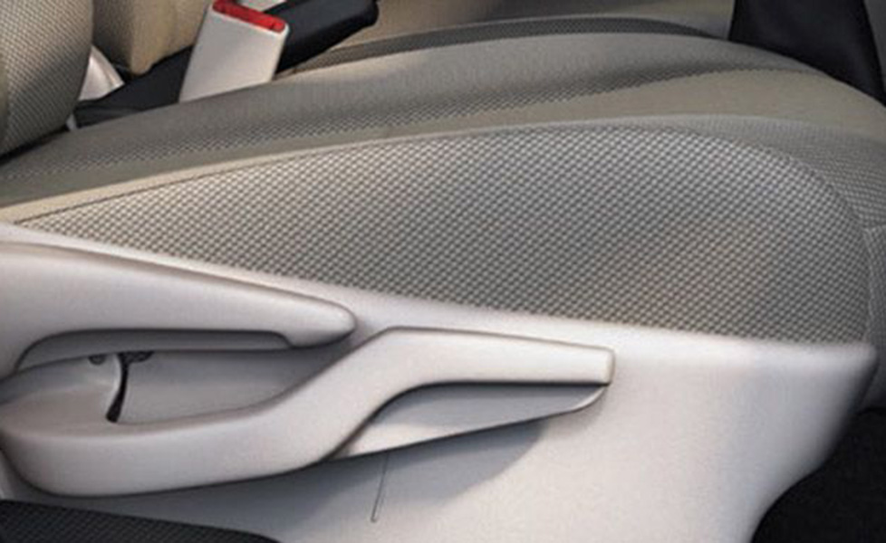 Toyota Platinum Etios image seat adjustments control 065