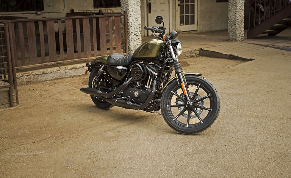 Harley Davidson Iron 883 Photo2