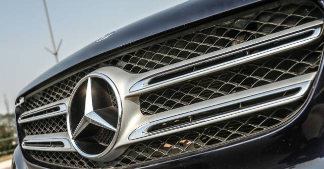 Daimler recalls over 3 million Mercedes diesel cars