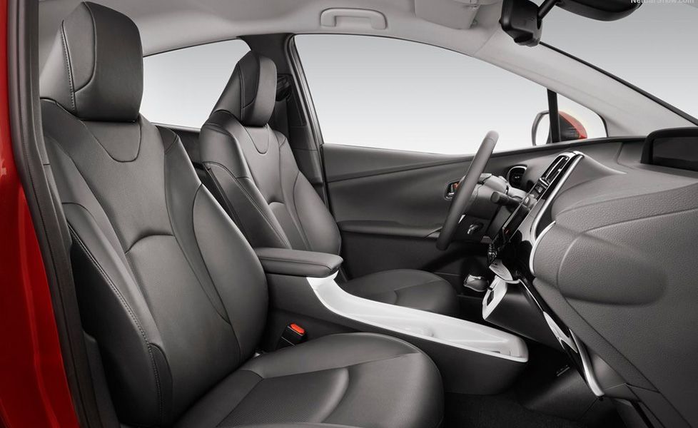Toyota Prius image seats