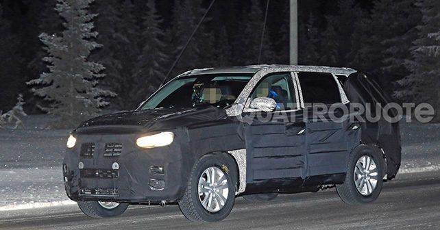 2018 SsangYong Rexton spied