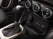 2017 Jeep Renegade image Interior Center Console