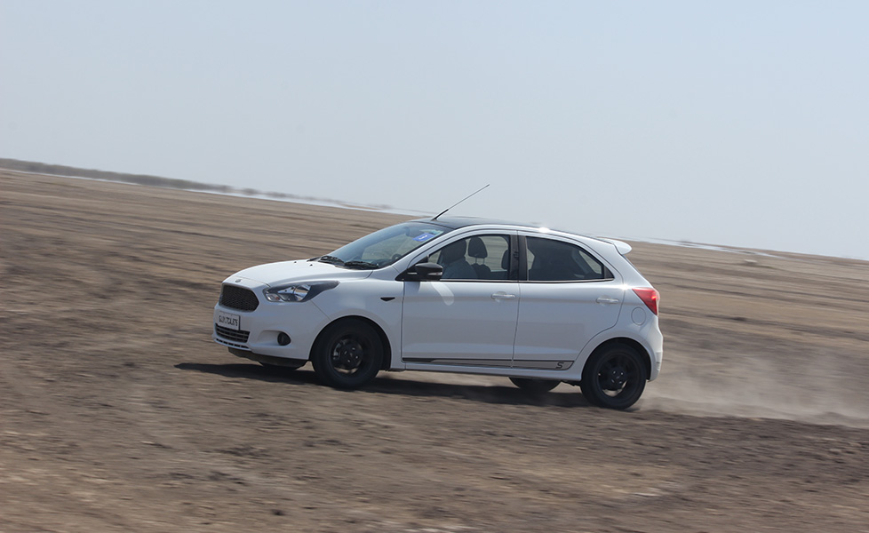 2017 Ford Figo S Review | Ford Sports Review : First Drive