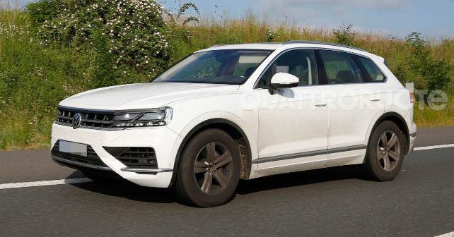 2018 Volkswagen Touareg spied undisguised