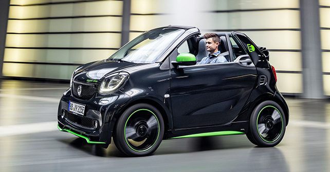 Smart fortwo Cabrio gets electric drive